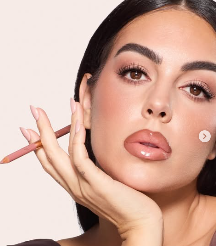 شارلوت تلبوري السعوديه افضل بلاشر مثبت مكياج وفاونديشن  تسوقي الآن بأفضل سعر