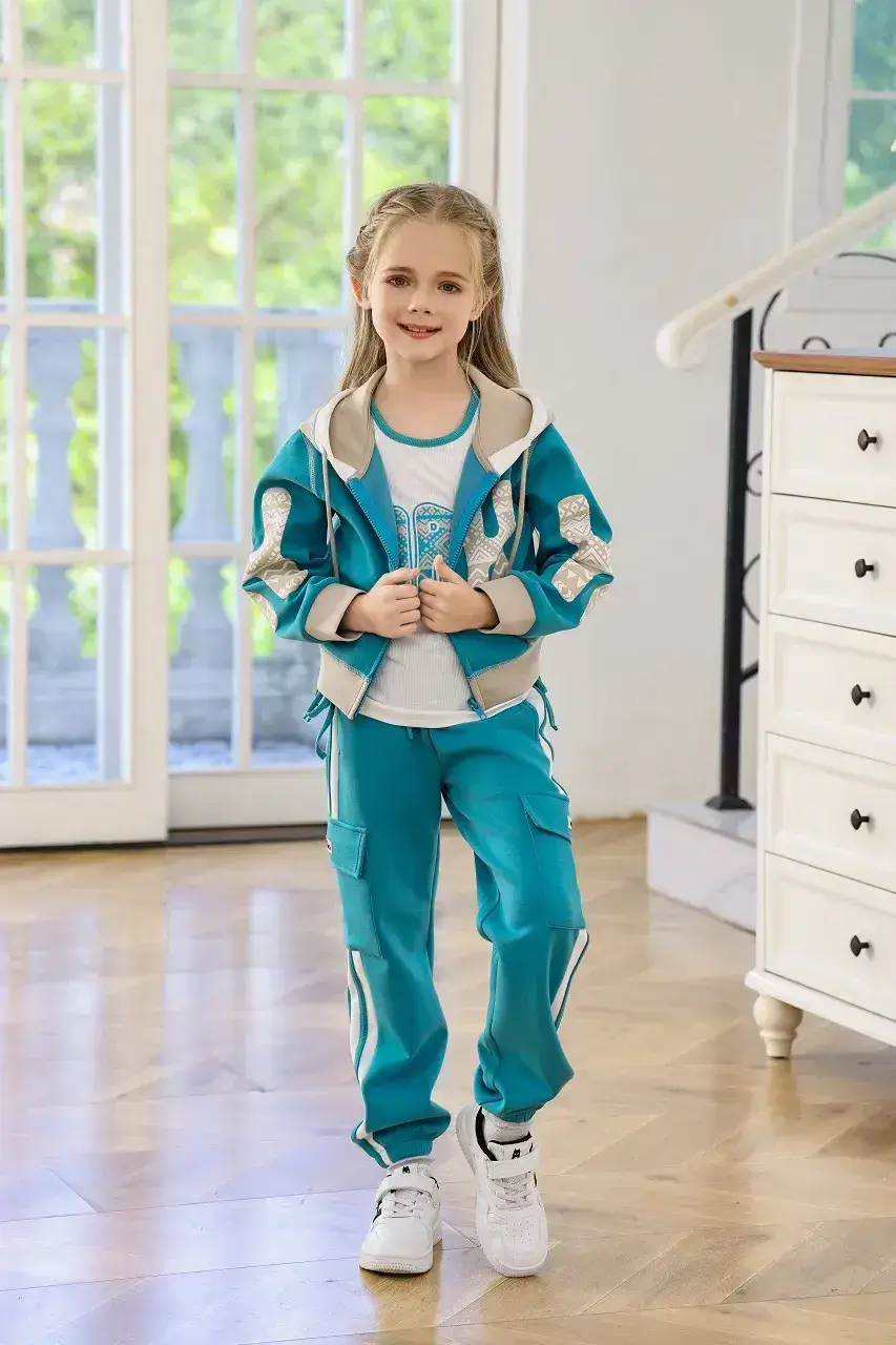 بدلة شتوية بناتي من العيسائي للاطفال