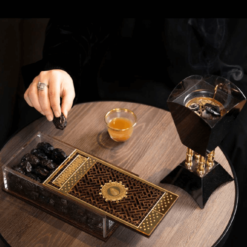 عجوة المدينة كهدايا فاخرة مع كود خصم منصة تمور المدينة