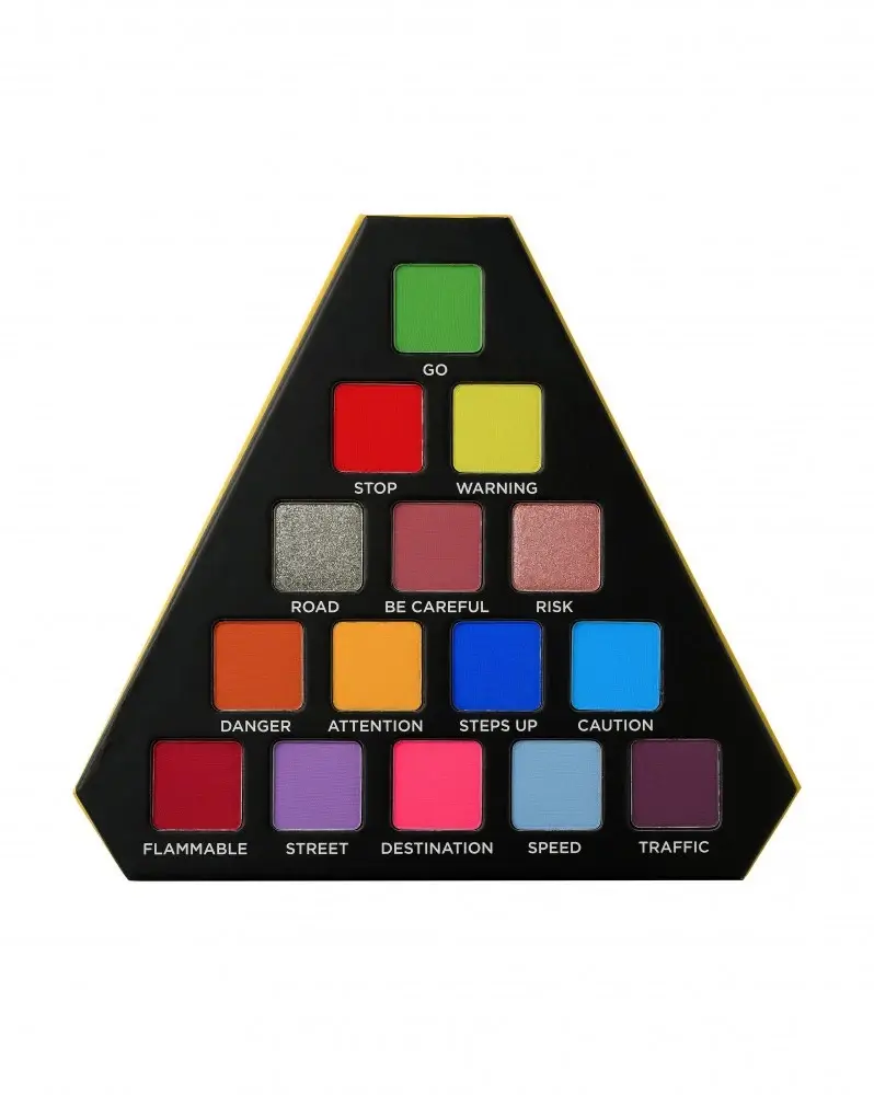 باليت أتينشن من نورة بو عوض