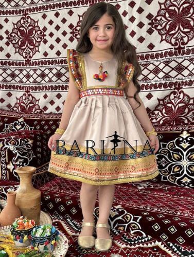 فستان بنات شعبي اثري من بارلينا يتوفر من عمر سنه الى 12 سنه مع كود حصم بارلينا