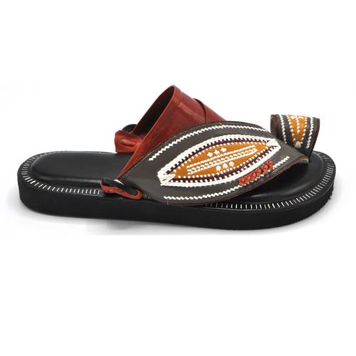 هذا الزبيري يرمز الى اصالة تاريخية سعودية نهتم بصناعته بدقه للحفاظ على اصالته و لتقديم منتج يليق بالصناعة السعودية